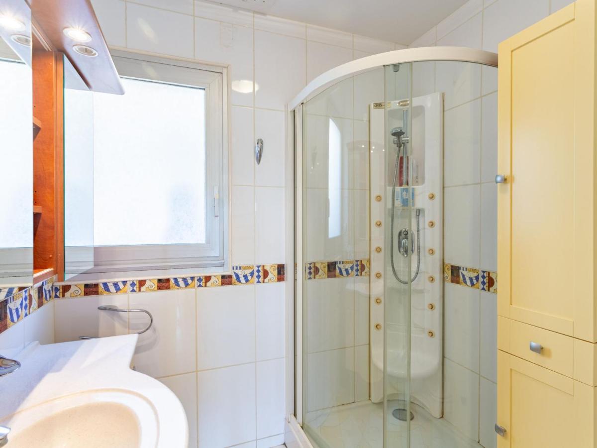 Apartment Le Port De Bormes By Interhome Bagian luar foto