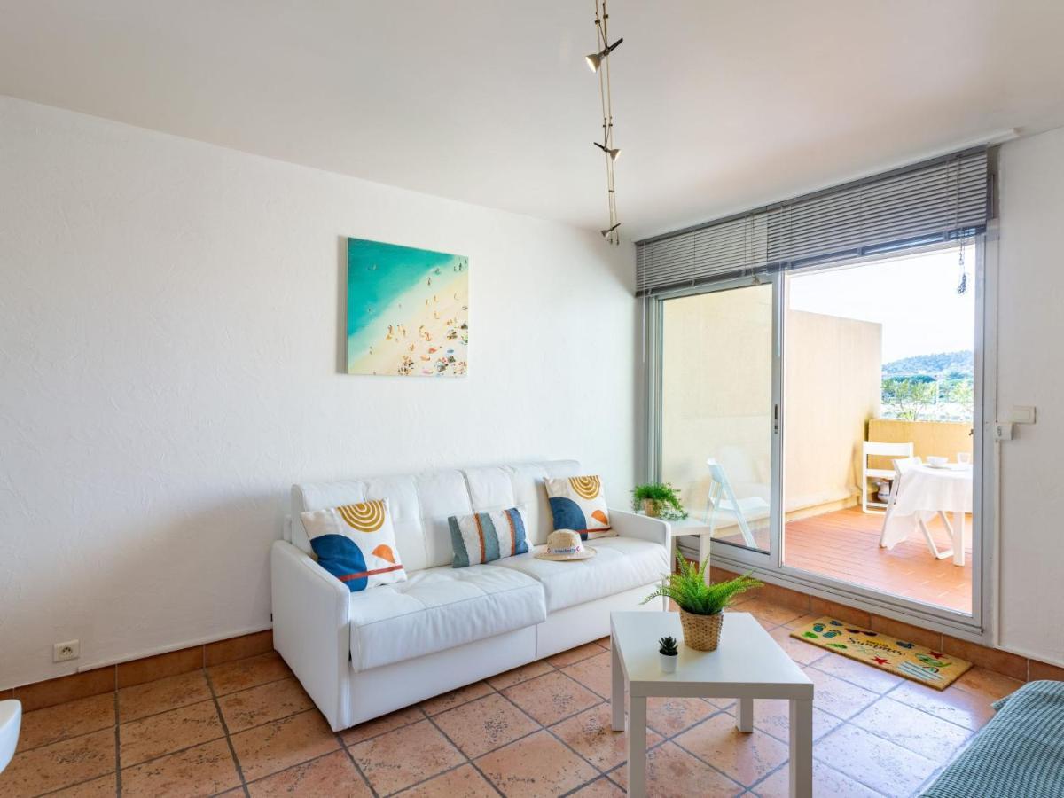 Apartment Le Port De Bormes By Interhome Bagian luar foto
